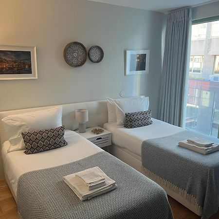 Cativo Flat - Lovely 2 Bedroom Duplex In Porto Buitenkant foto
